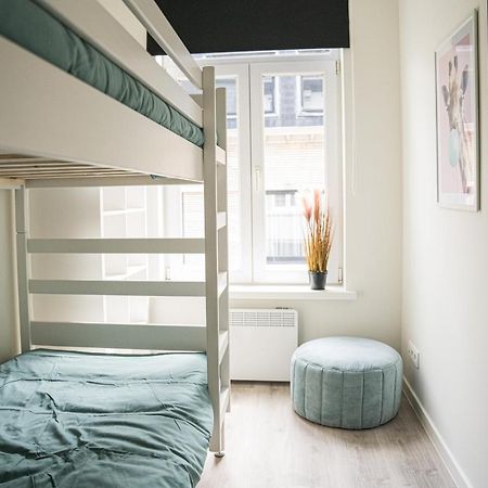 Etage 2 - Appartement In Centrum, 300M Van Zee En Gratis Parking Oostende Eksteriør billede
