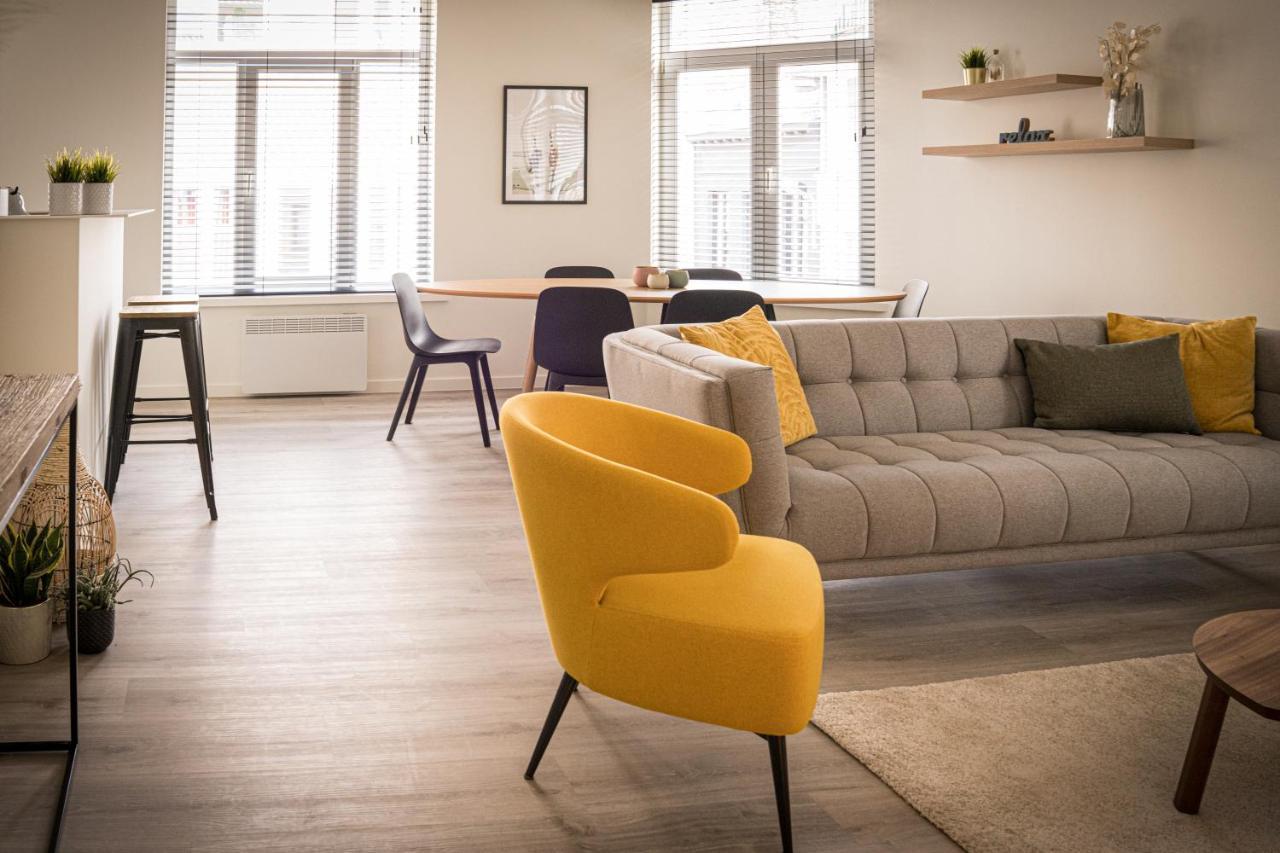 Etage 2 - Appartement In Centrum, 300M Van Zee En Gratis Parking Oostende Eksteriør billede